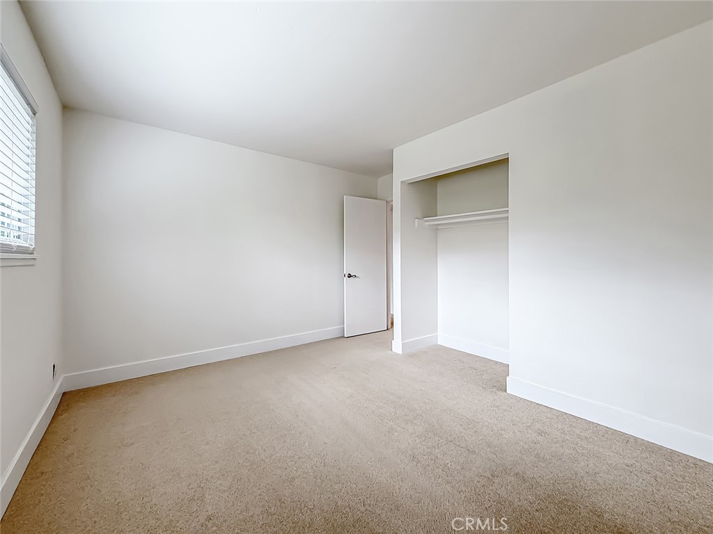 Valley West (Berylwood) (275) - Residential Lease