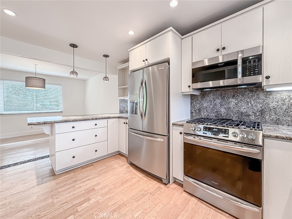 Valley West (Berylwood) (275) - Residential Lease