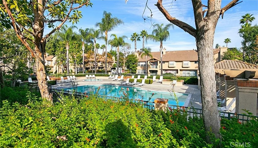 14 Promontory