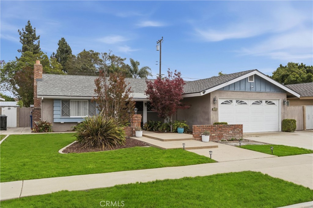9700 Calendula Avenue