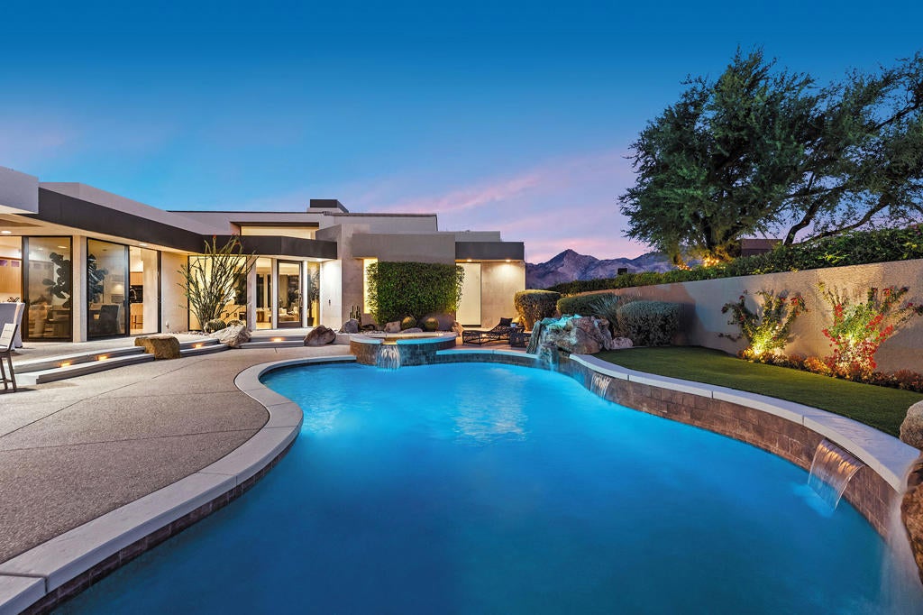 137 Metate Place