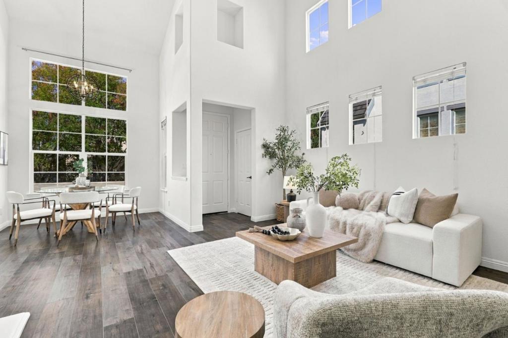 4237 Siena Court