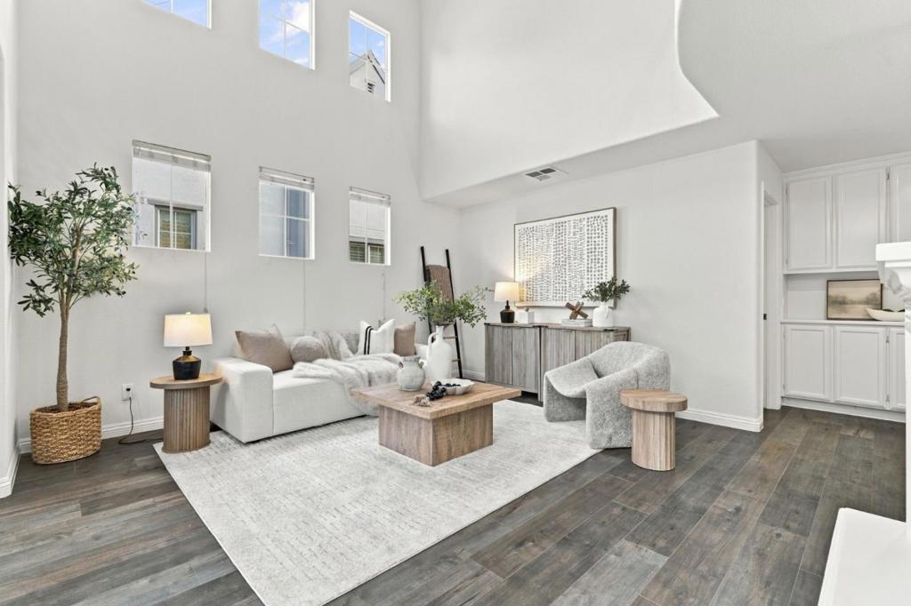 4237 Siena Court