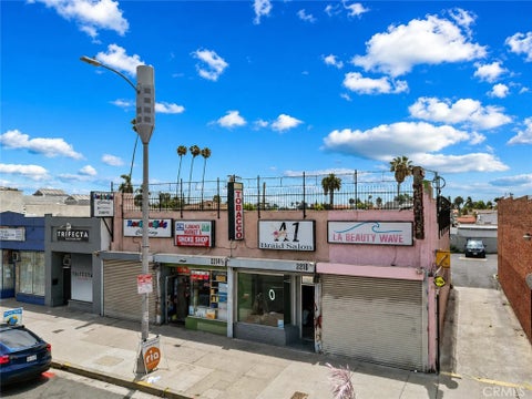 Photo of 2214 -2218 W Florence Avenue, Los Angeles, CA 90043 (MLS # SB26166611)