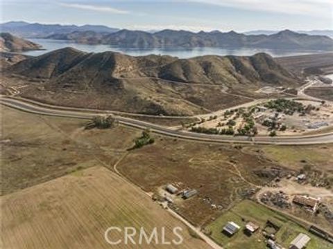 33711 Patton Winchester CA 92596