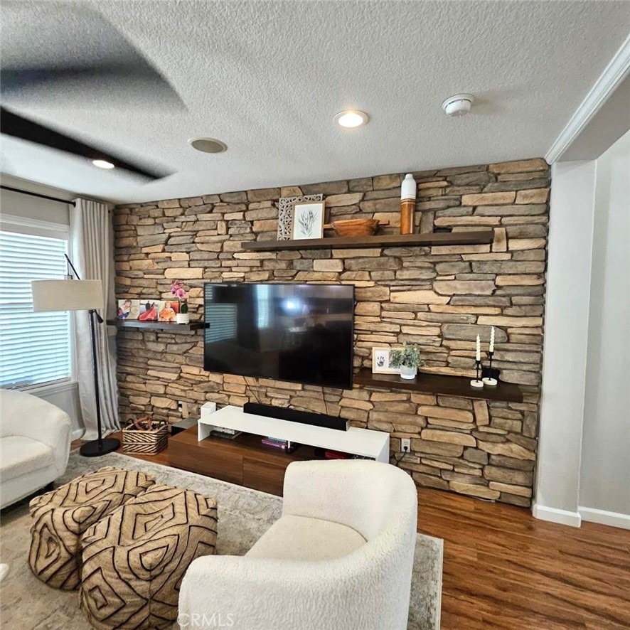 Sutter's Mill (SUTM) - Residential Lease