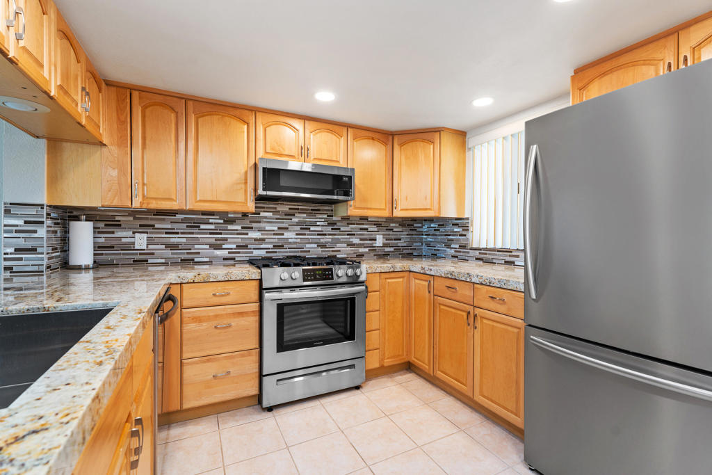 Riviera Gardens - Residential