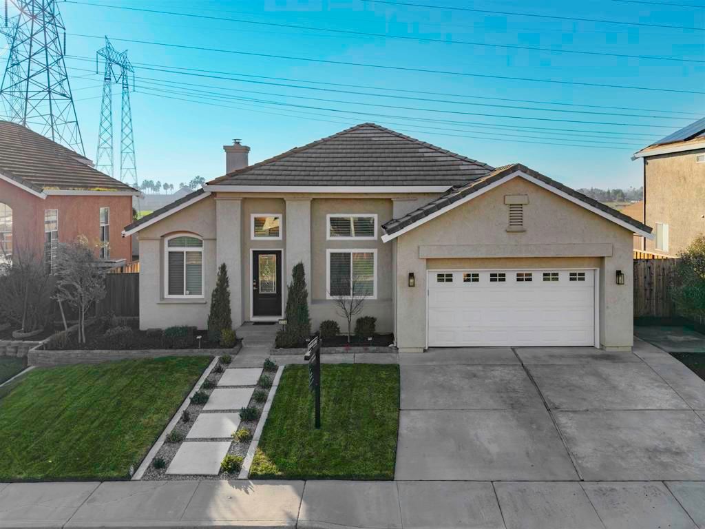 Photo of 2230 Newport Ct, Discovery Bay, CA 94505 (MLS # 41121116)