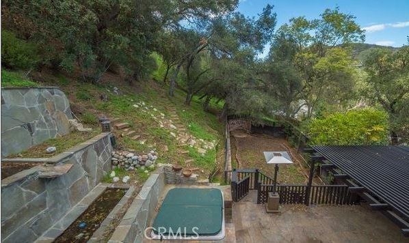 1843 N Beverly Glen