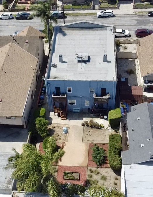 682 W 12th