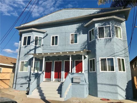 Photo of 682 W 12th ST, San Pedro, CA 90731 (MLS # SB26100931)