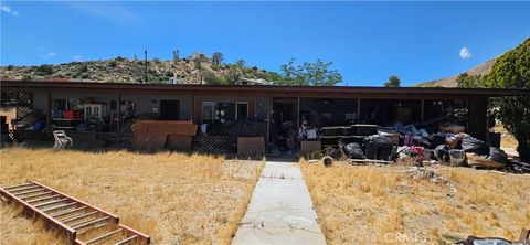 Photo of 48955 Park AVE, Morongo Valley, CA 92256 (MLS # OC26101334)