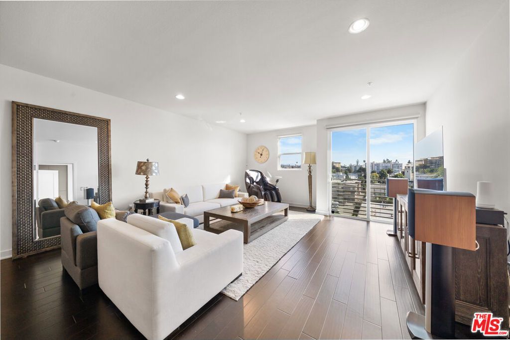 Photo of 436 S Virgil Avenue #PH7, Los Angeles, CA 90020 (MLS # 26653023)