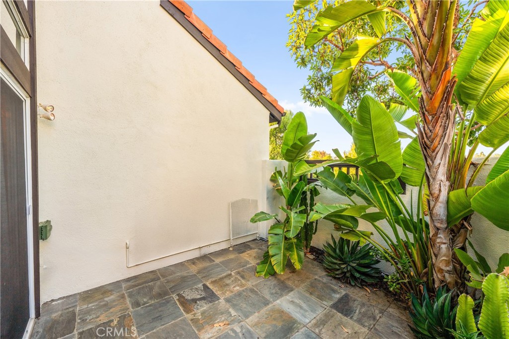 Palm Court (LHC) - Residential Lease