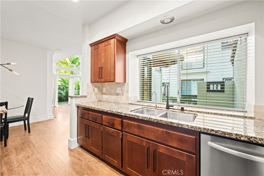 Palm Court (LHC) - Residential Lease