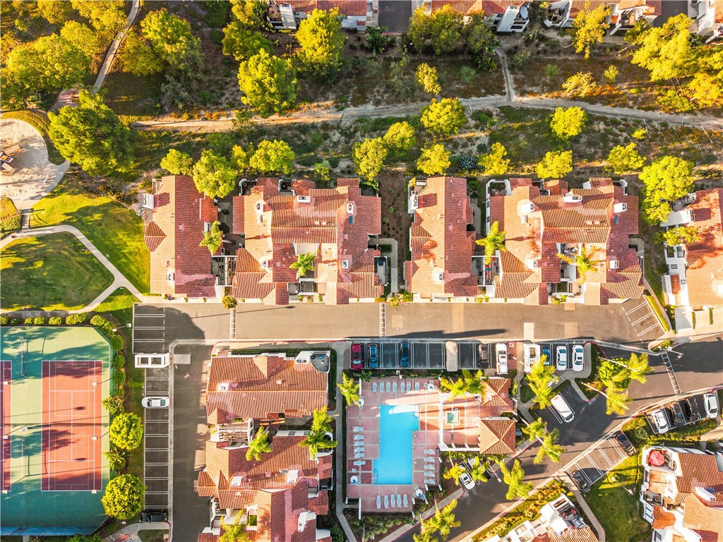 Palm Court (LHC) - Residential Lease