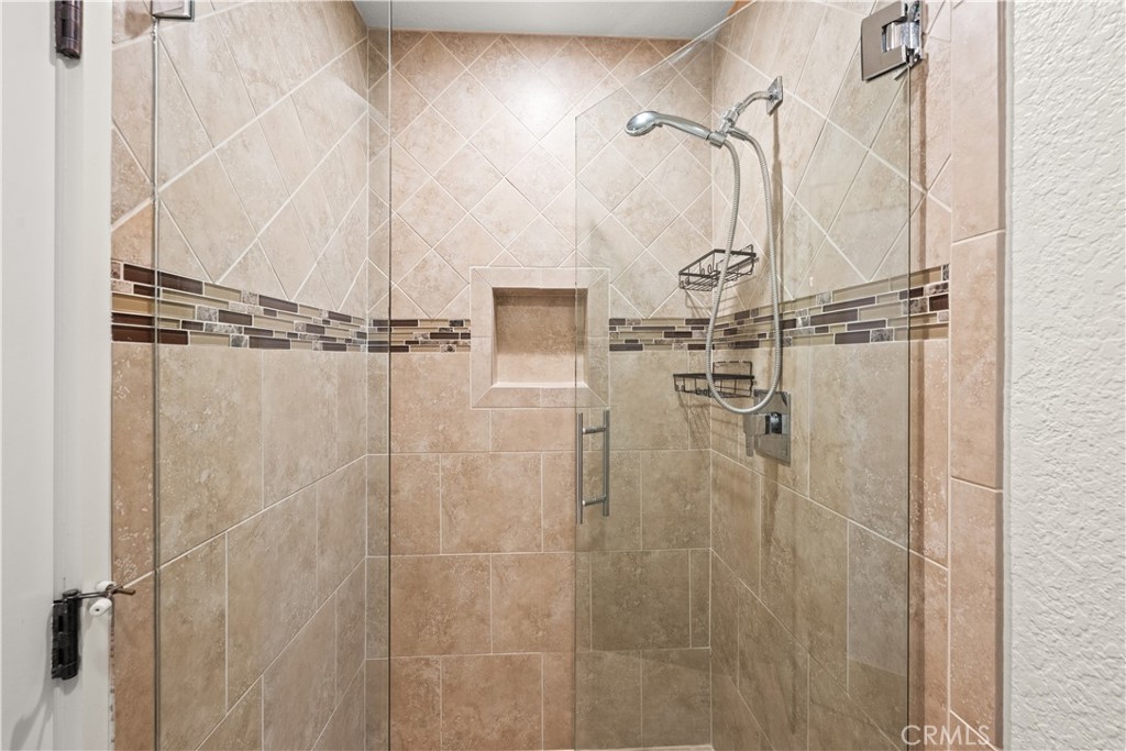 Palm Court (LHC) - Residential Lease