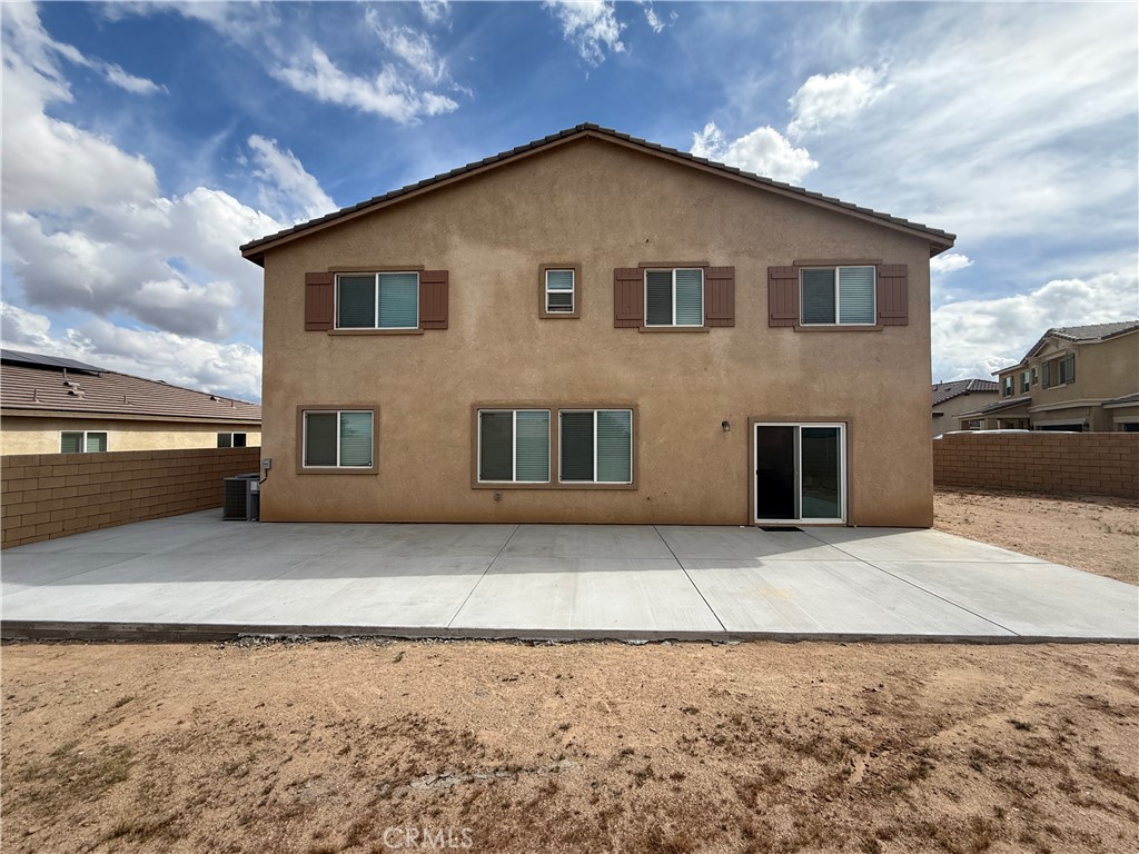 14102 Chapman