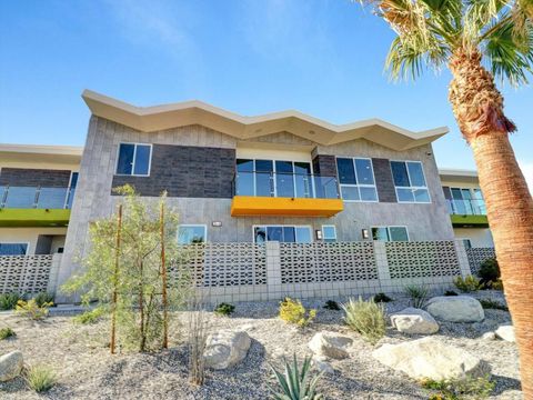 Photo of 704 Obsidian Loop E, Palm Springs, CA 92264 (MLS # 219147287DA)