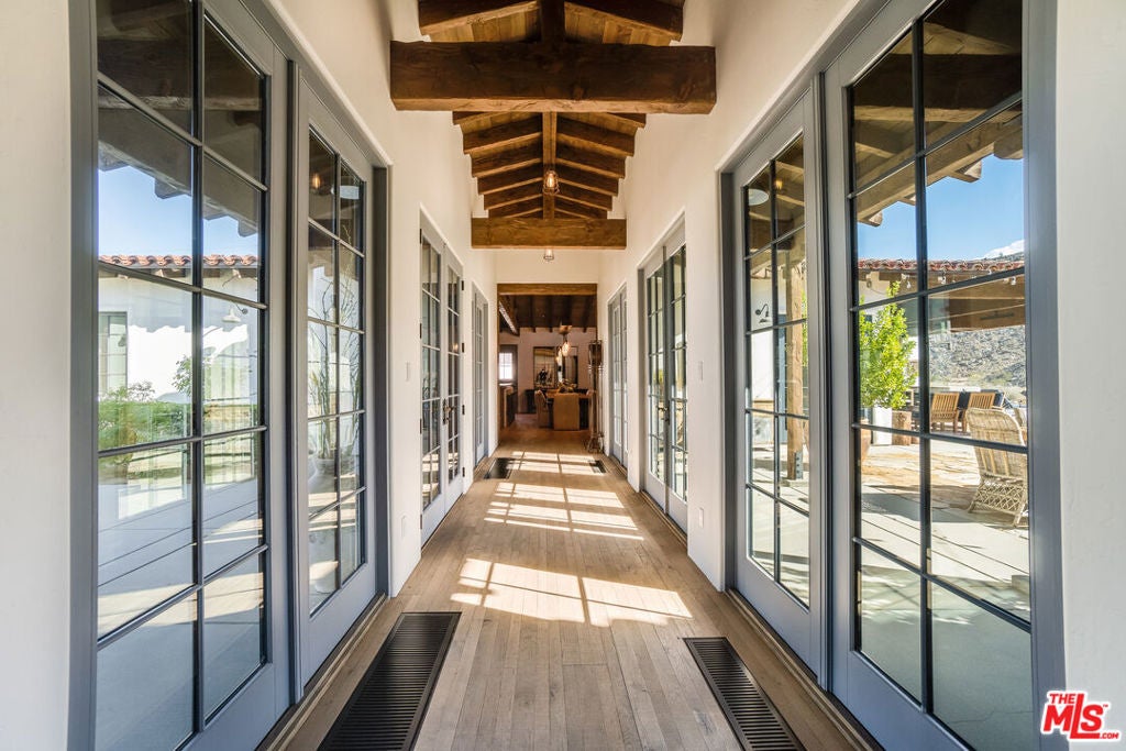 71911 Desert Drive