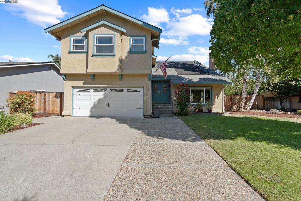 PLEASANTON MDWS - Residential