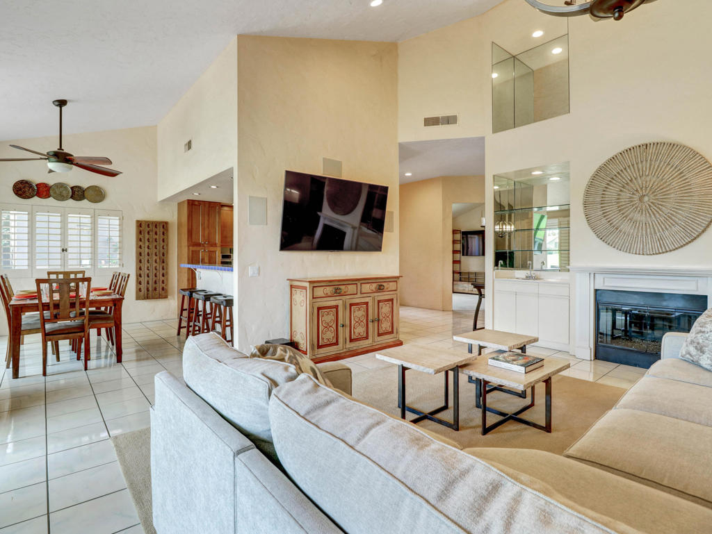 38697 Palm Valley Drive