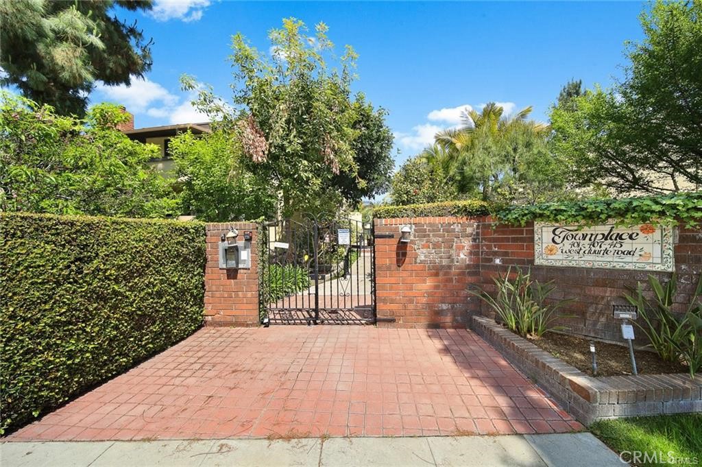 Properties 1 415 W Duarte Road 6