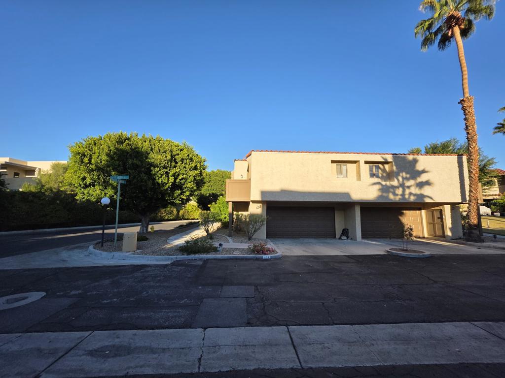 Sundial Condos - Residential