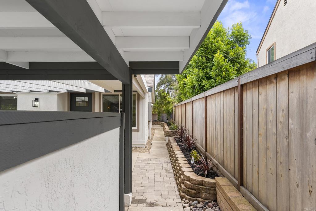 2168 Country Place