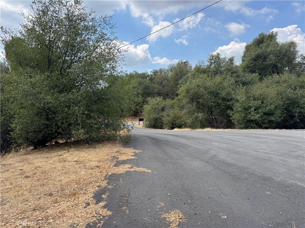 2 AC Summerhill LN