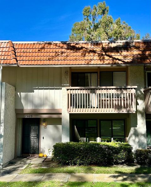 2925 Via Libertad Carlsbad CA 92010