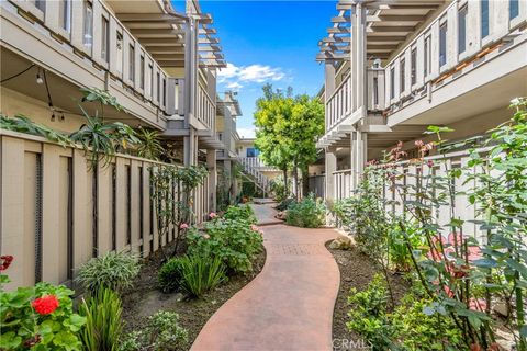 Photo of 3245 Santa Fe Ave #149, Long Beach, CA 90810 (MLS # PW26049943)