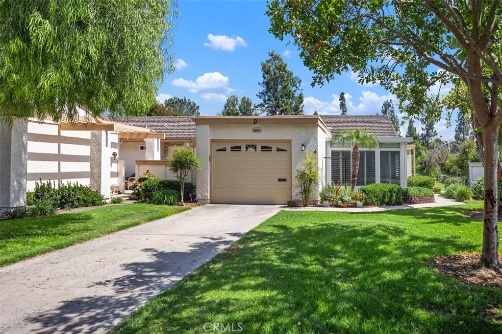 3284 San Amadeo D