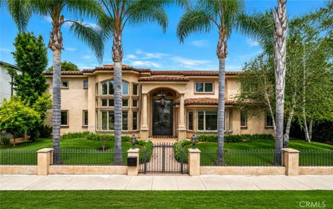 Photo of 4822 Valjean Avenue, Encino, CA 91436 (MLS # SR26183059)