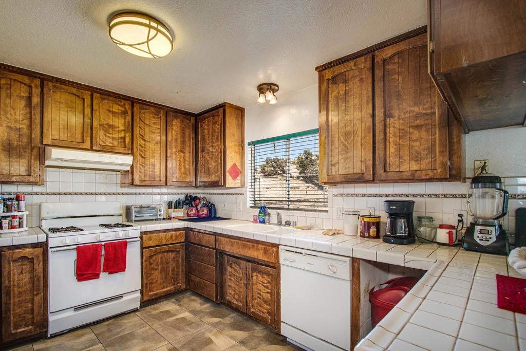 56949 Spencer Road