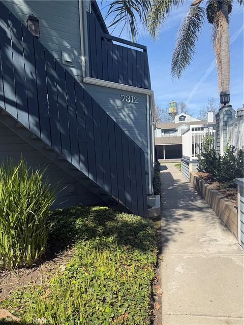 7312 Quill Dr 18 Downey CA 90242