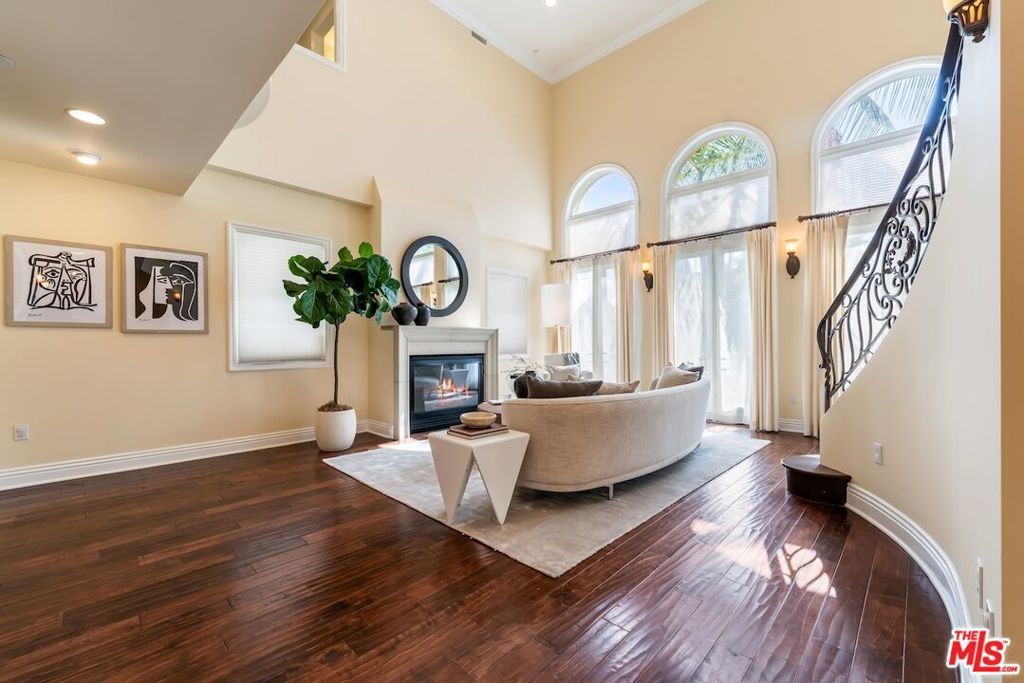 Photo of 1920 Pelham Avenue #101, Los Angeles, CA 90025 (MLS # 25592177)