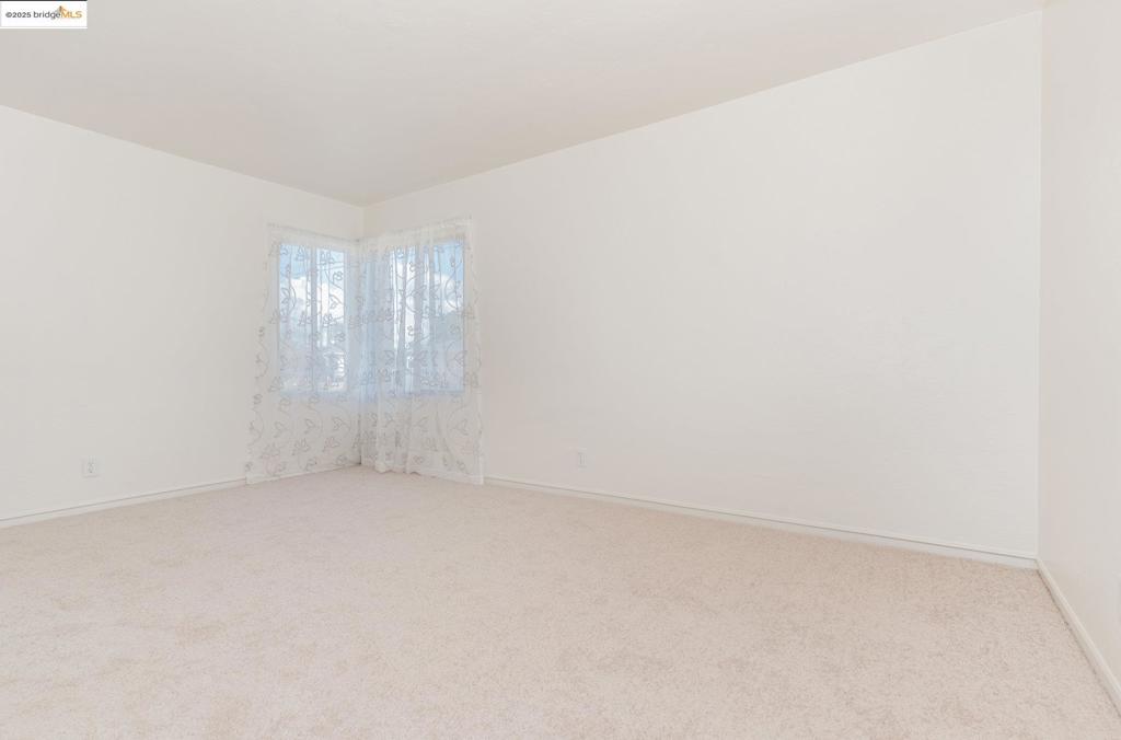 SAN LEANDRO TERR - Residential