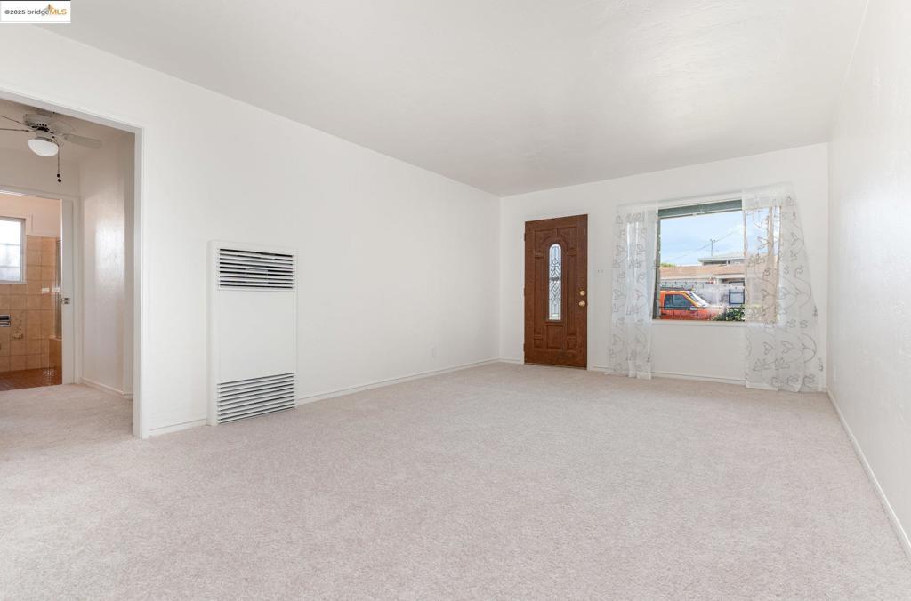 SAN LEANDRO TERR - Residential