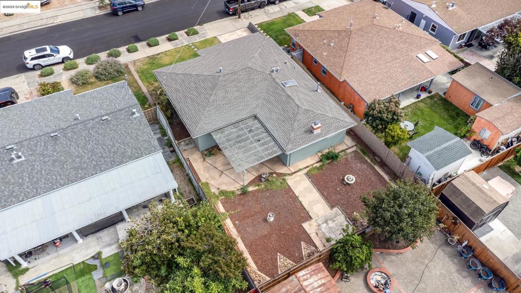 SAN LEANDRO TERR - Residential