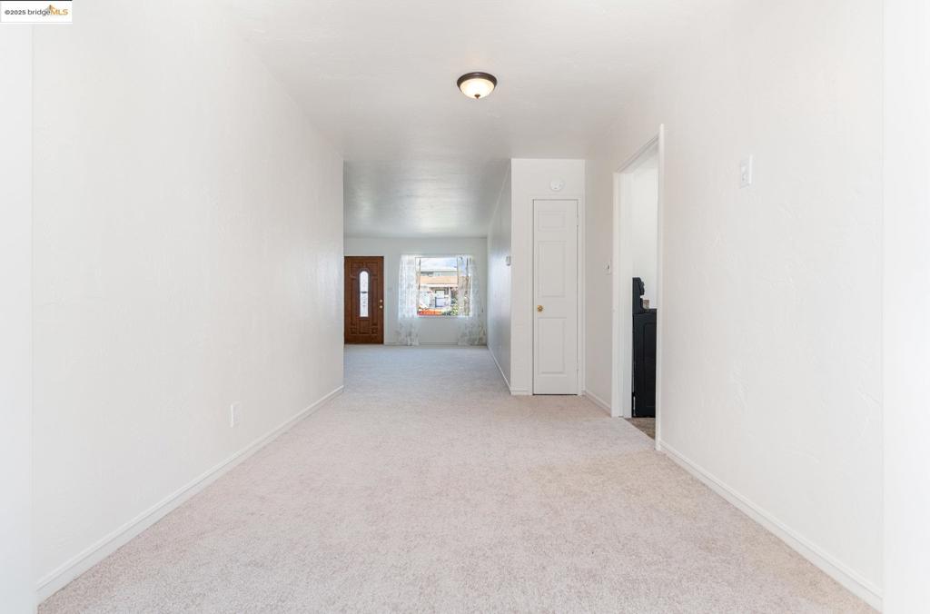 SAN LEANDRO TERR - Residential