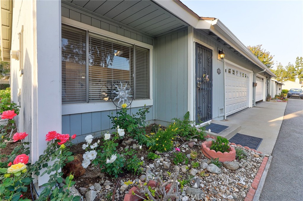 4622 San Jose H