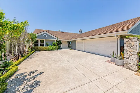 MLS: OC26075926