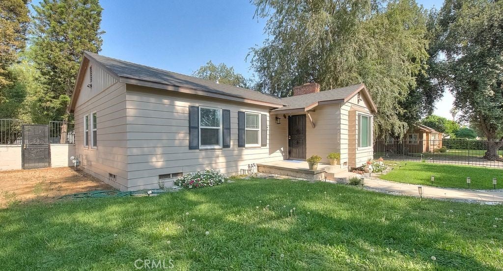2803 Ladera Road
