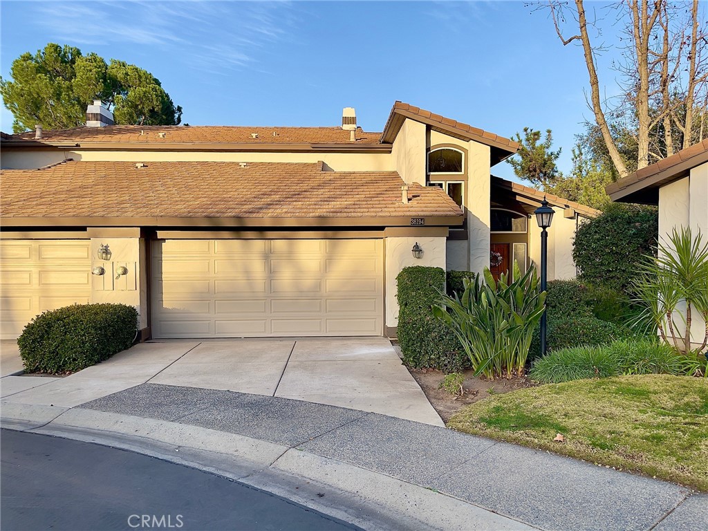 38194 Oaktree Loop
