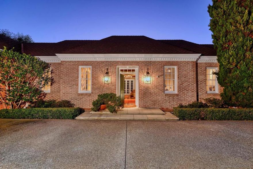 Prestigious, private Hillside Drive location, classic architectural perfection by the esteemed local icon, Rod Youngson, AIA, and an easy-maintenance, easy-access luxury home creates the perfect palette for your curated personal style. . Beautifully designed, exquisite soaring tray ceilings are one of the hallmarks of a Youngson home, along with the gracious French doors with traditional individual mullions opening to a lovely view patio with barbecue for dining al fresco. With the primary bedroom suite and dual en suite baths located on the main level with shared living areas and secondary bedrooms on the lower level, this residence offers an easy lock-and-go second or primary home close to the village, beaches, La Jolla Shores, UCSD, Biotech Mesa and freeway access points. A jewel in a superb spot. Residence can be purchased furnished.