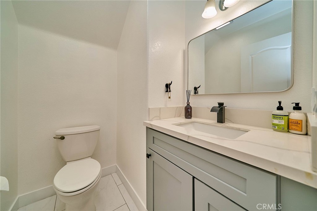 19 Westshore Way