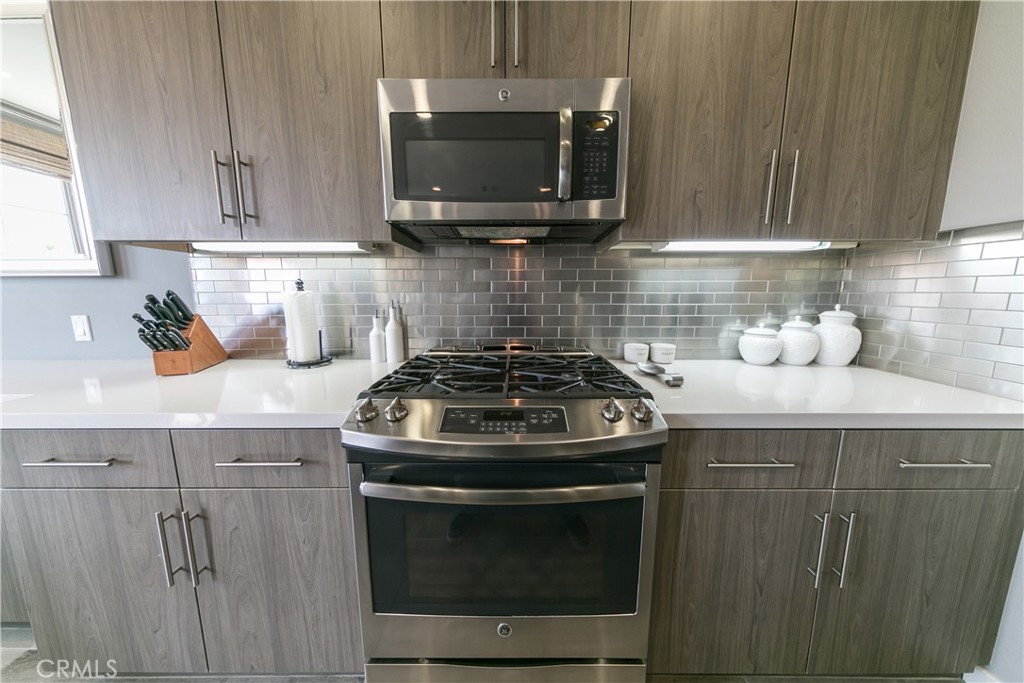 Bakers Ranch - Residential Lease