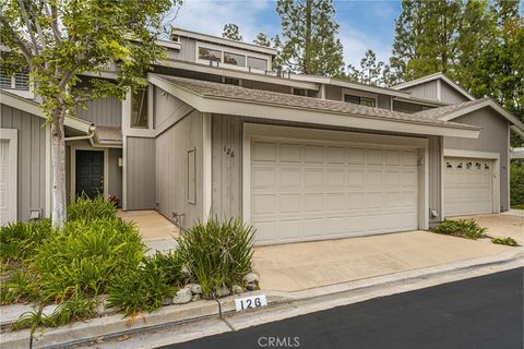 Photo of 126 S Waterwheel Way, Orange, CA 92869 (MLS # PW26031060)