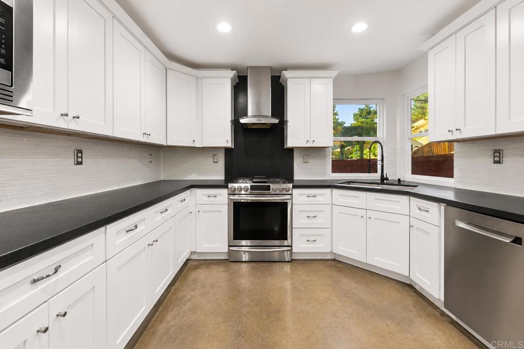 5556 Vista San Simeon
